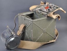 ORIGINAL WWII SECOND WORLD WAR FIELD MORSE SIGNALLING KIT