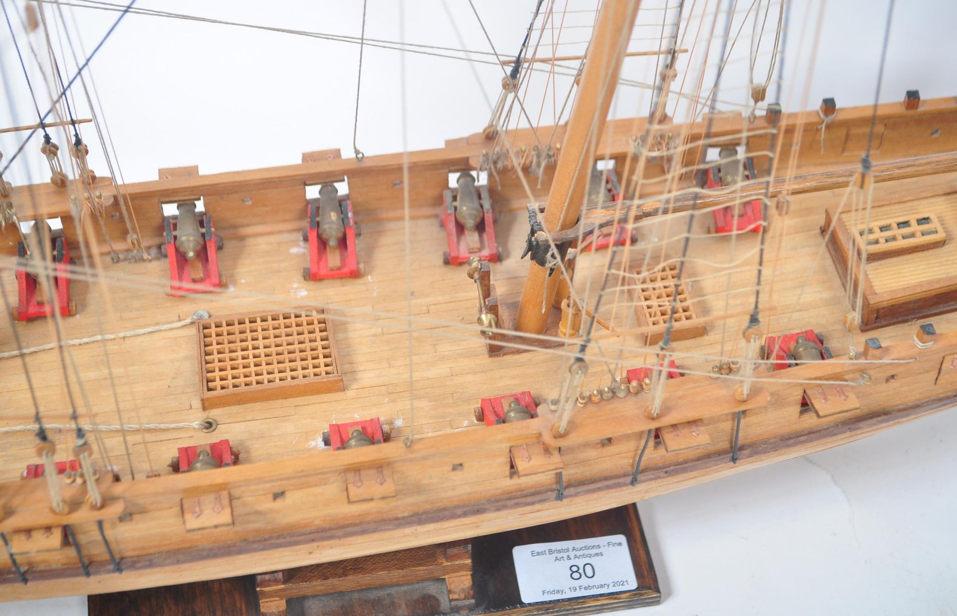 IMPRESSIVE EARLY 20TH CENTURY SCRATCH BUILT MODEL BOAT - Bild 5 aus 8