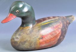 EARLY 20TH CENTURY HAND CARVED DECOY MALLARD DUCK