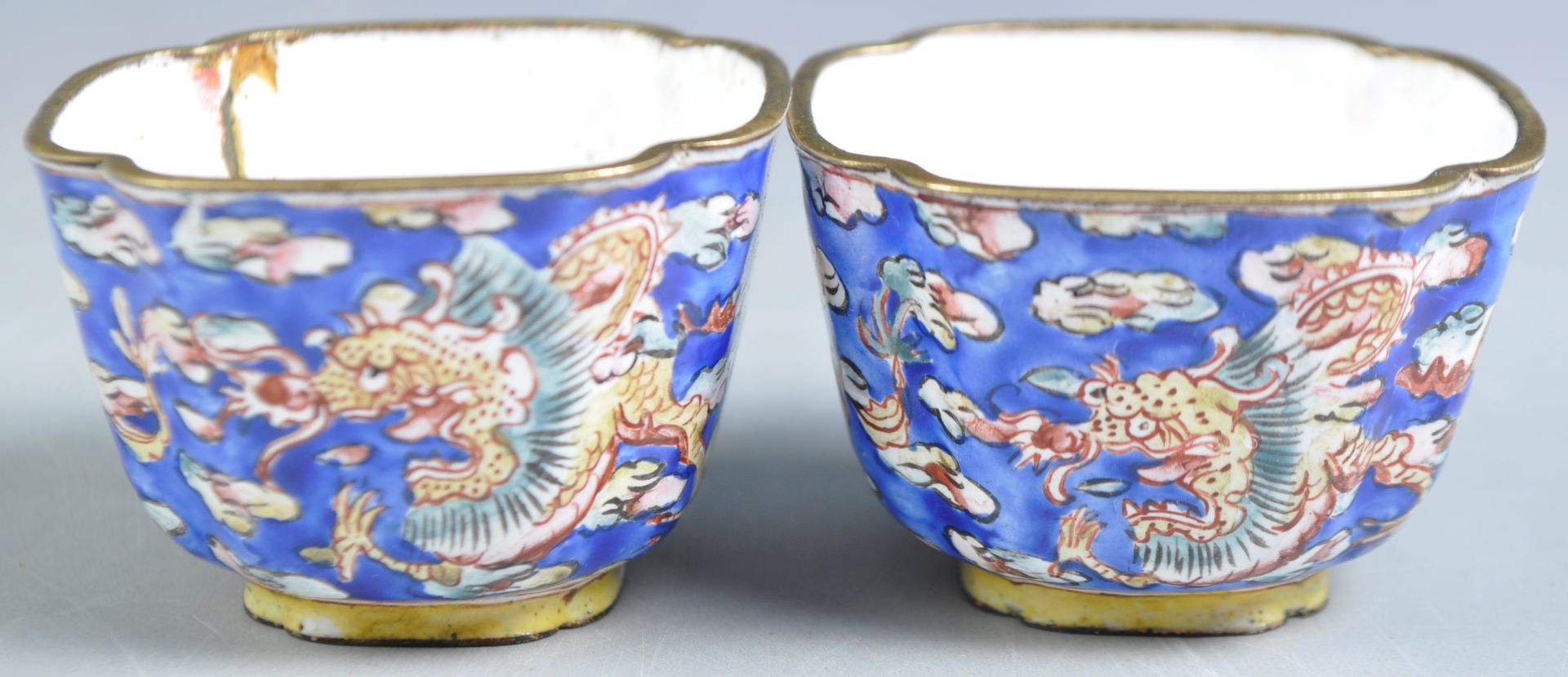 SET OF ANTIQUE CLOISONNE ENAMEL TEA BOWLS AND CUP - Image 2 of 7