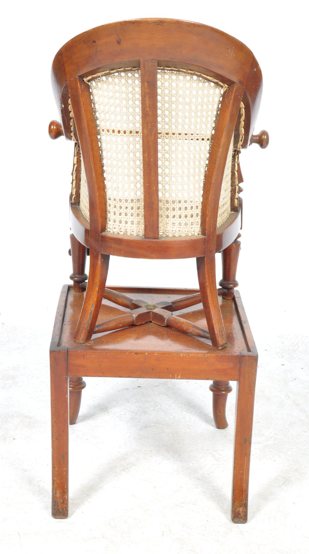 19TH CENTURY VICTORIAN ENGLISH ANTIQUE HIGH CHAIR - Image 4 of 8