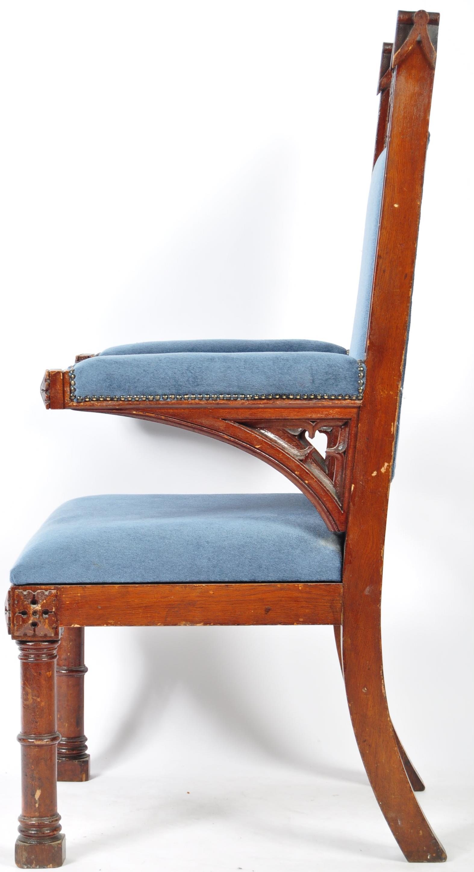19TH CENTURY VICTORIAN GOTHIC REVIVAL OAK ARMCHAIR - Image 4 of 8