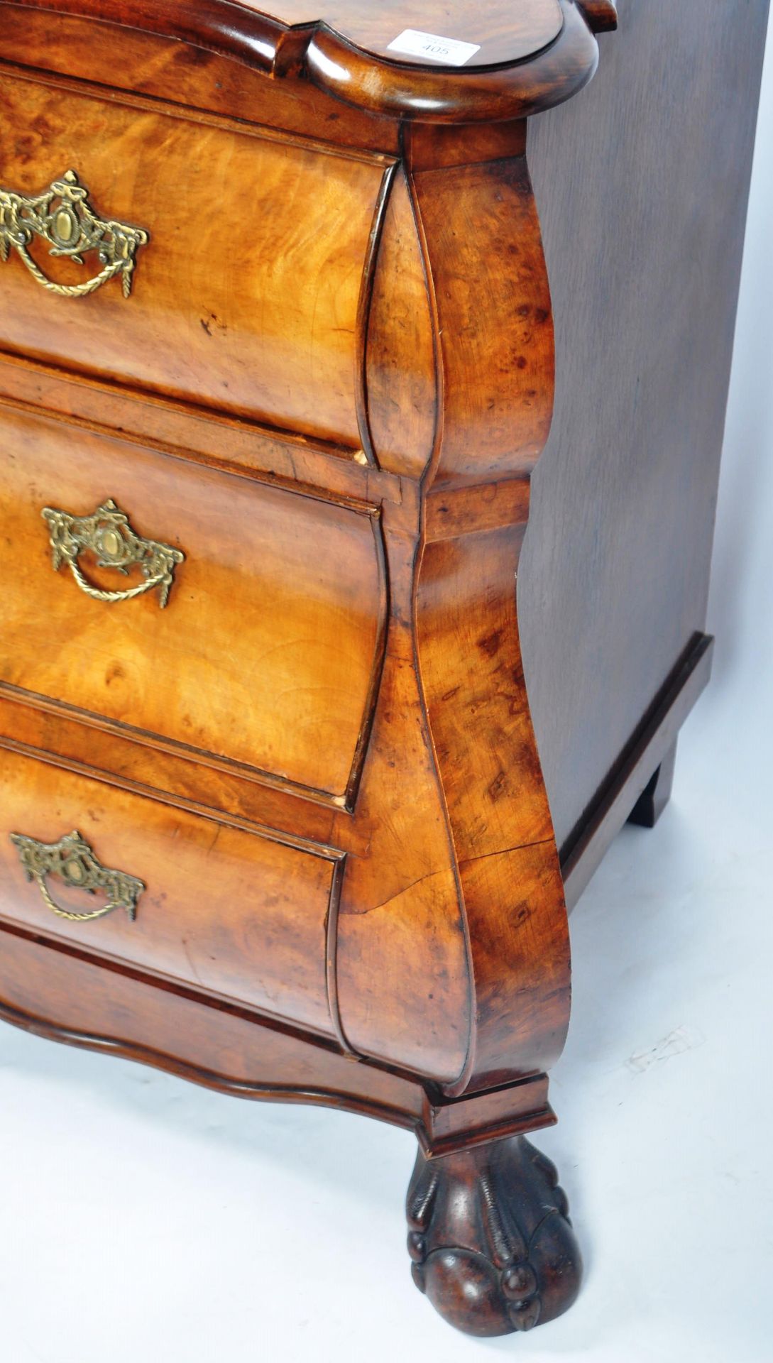 19TH CENTURY WALNUT COMMODE BOMBE CHEST OF DRAWERS - Image 7 of 8