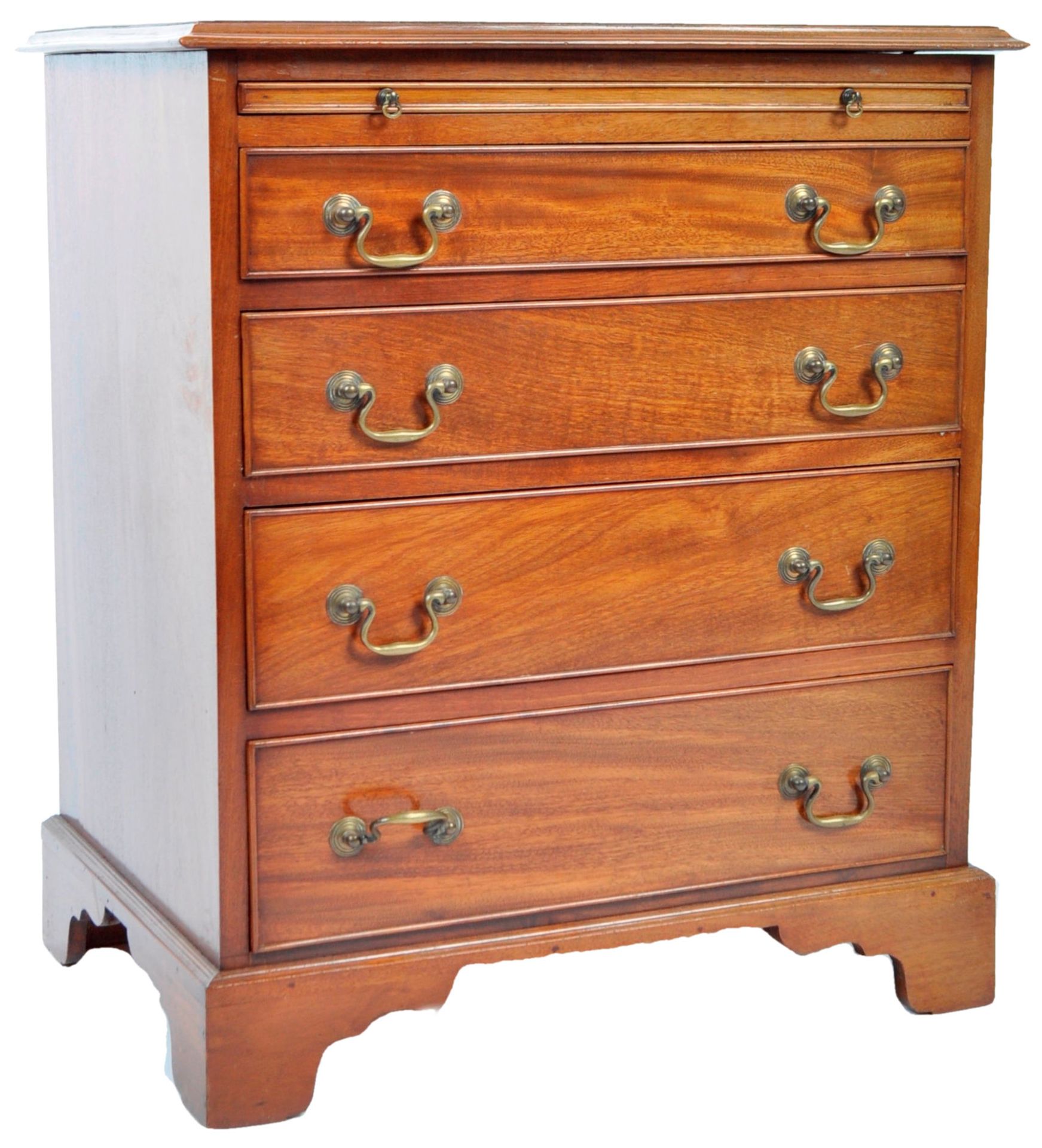 19TH CENTURY GEORGIAN BACHELORS MAHOGANY CHEST OF DRAWERS