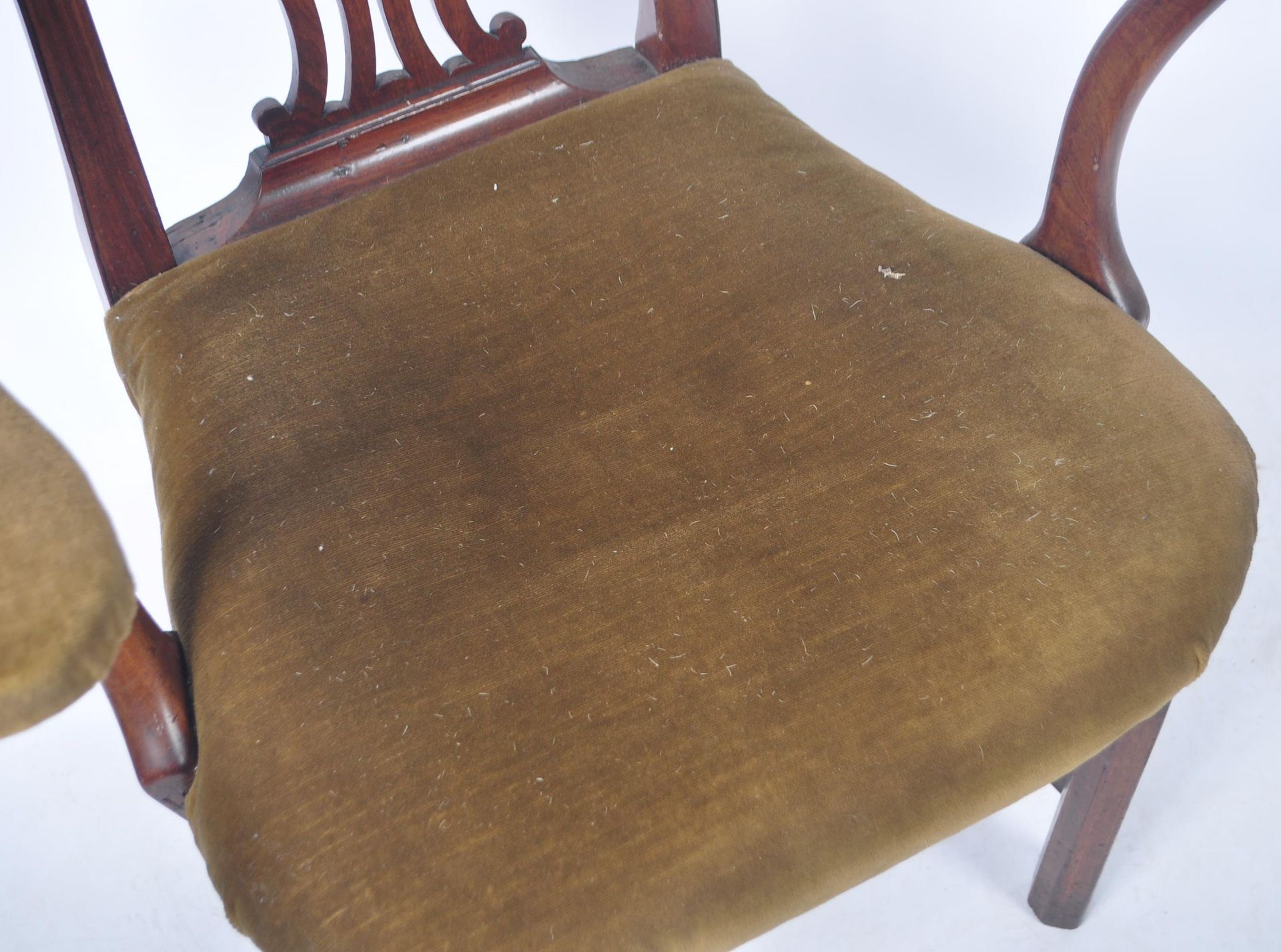 18TH CENTURY GEORGIAN COUNTRY HOUSE ARMCHAIR / DINING CARVER CHAIR - Image 4 of 8