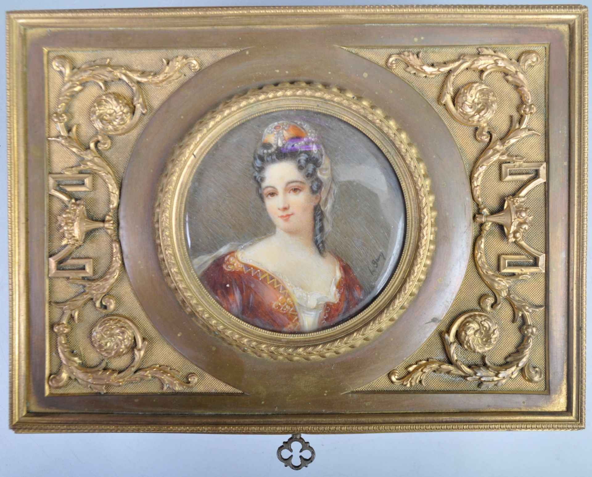 19TH CENTURY FRENCH PALAIS ROYALE GILDED ORMOLU CASKET - Image 2 of 6