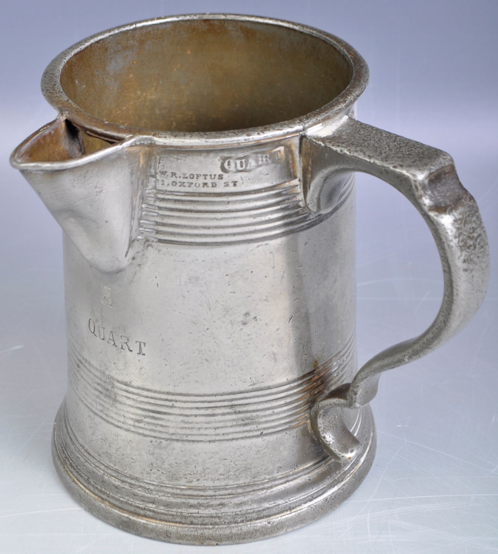 ANTIQUE 19TH LOFTUS PEWTER QUART SIDE HANDLED SPOTTED TANKARD - Image 2 of 8