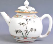 19TH CENTURY CHINESE HAND PAINTED CERAMIC TEAPOT