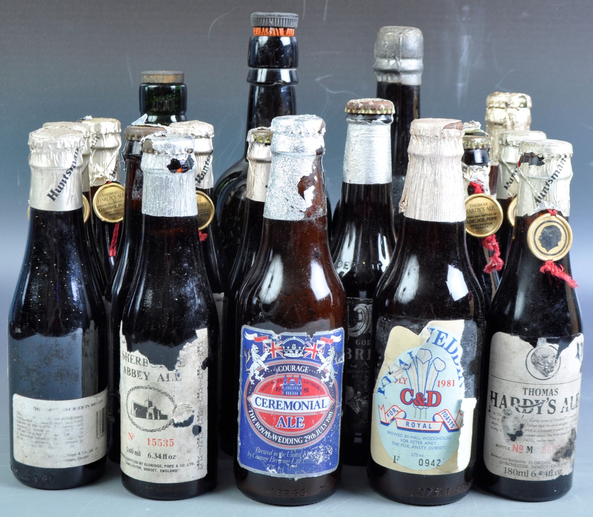 COLLECTION OF VINTAGE BOTTLES OF BEER