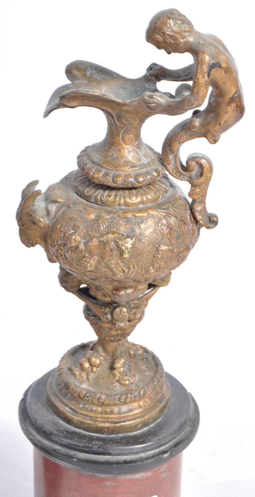 PAIR OF 19TH CENTURY BRONZE AND MARBLE URNS - Bild 2 aus 5