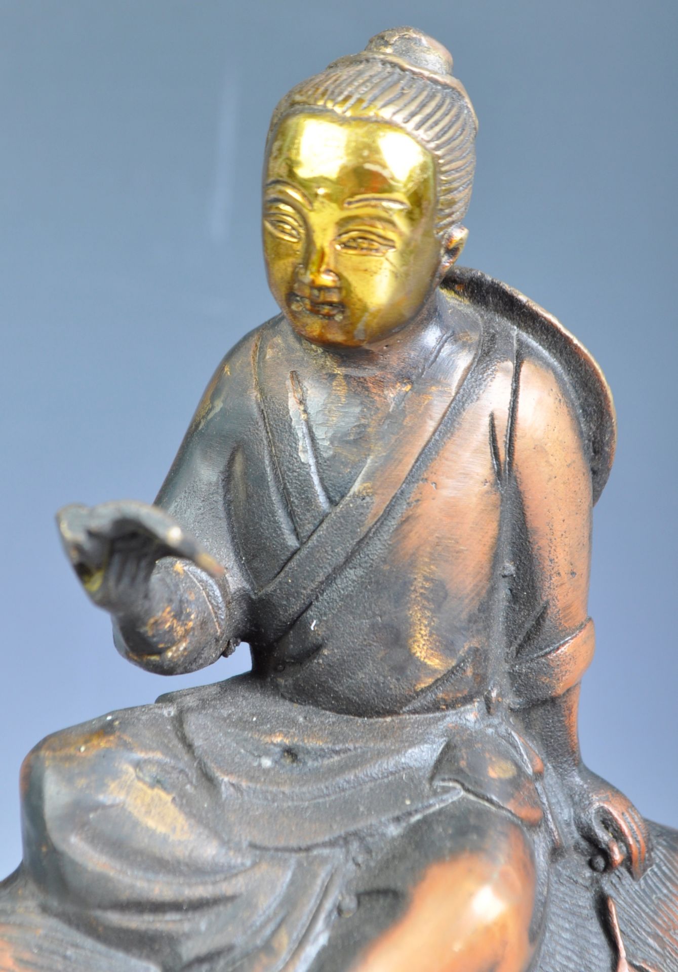 ANTIQUE CHINESE ORIENTAL BRONZE MAN ON OX FIGURINE - Image 3 of 6