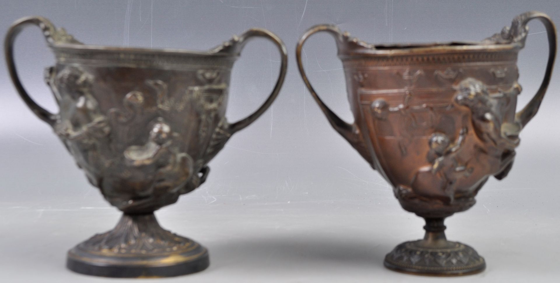 PAIR OF 19TH CENTURY ITALIAN GRAND TOUR BRONZE CHALICES - Image 2 of 6