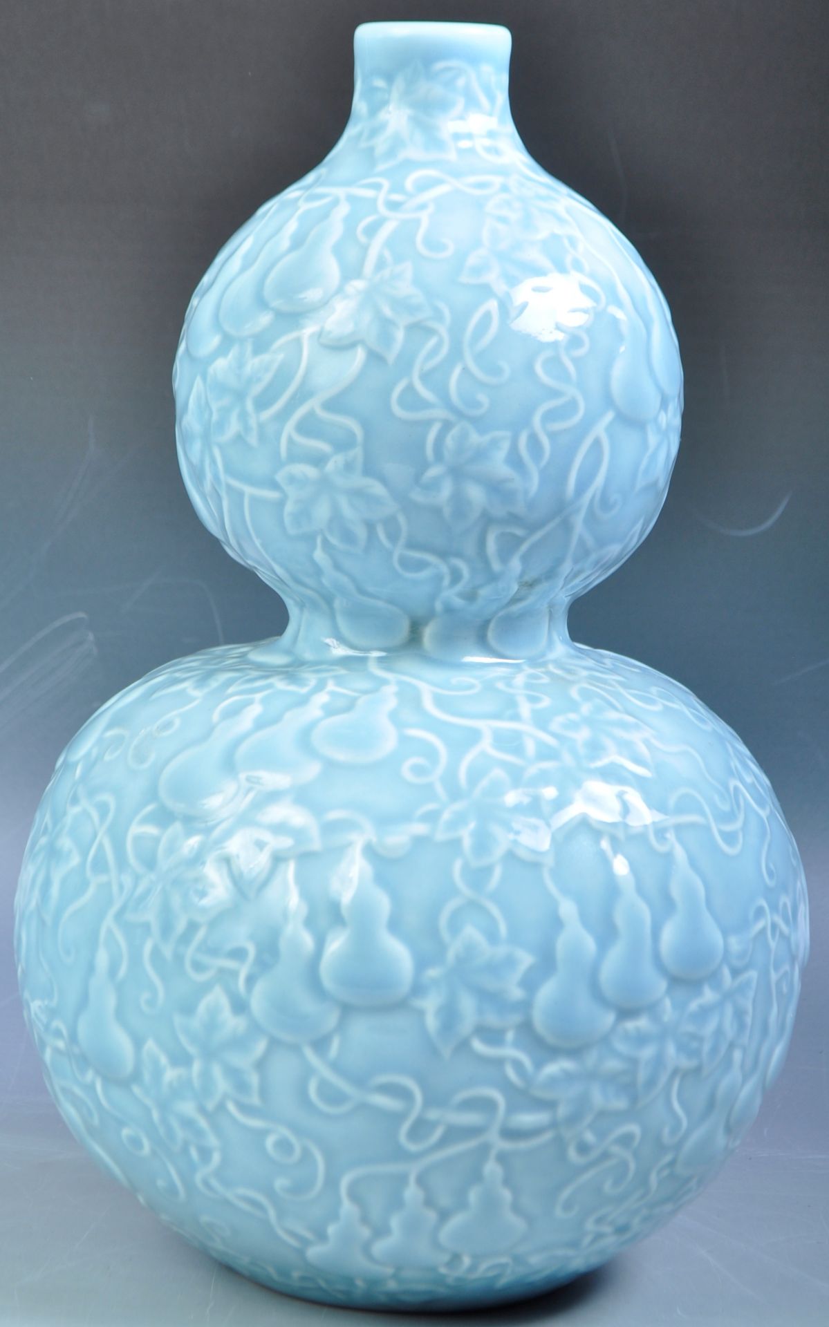 CHINESE QIANLONG MARK BLUE CELADON DOUBLE GOURD VASE - Image 2 of 4