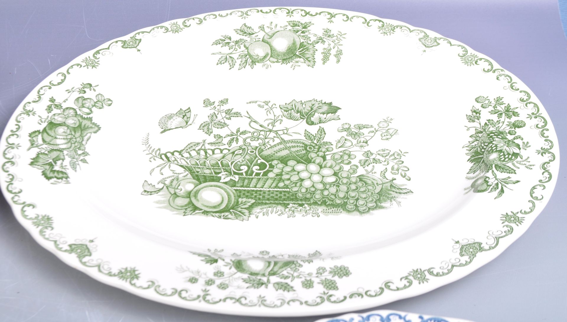 MASONS IRONSTONE FRUIT BASKET DINNER SERVICE - Image 3 of 13