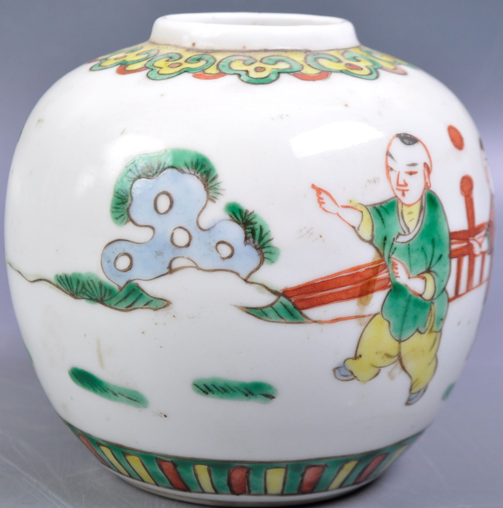 19TH CENTURY CHINESE KANGXI MARKED FAMILLE VERTE GINGER JAR - Image 4 of 7