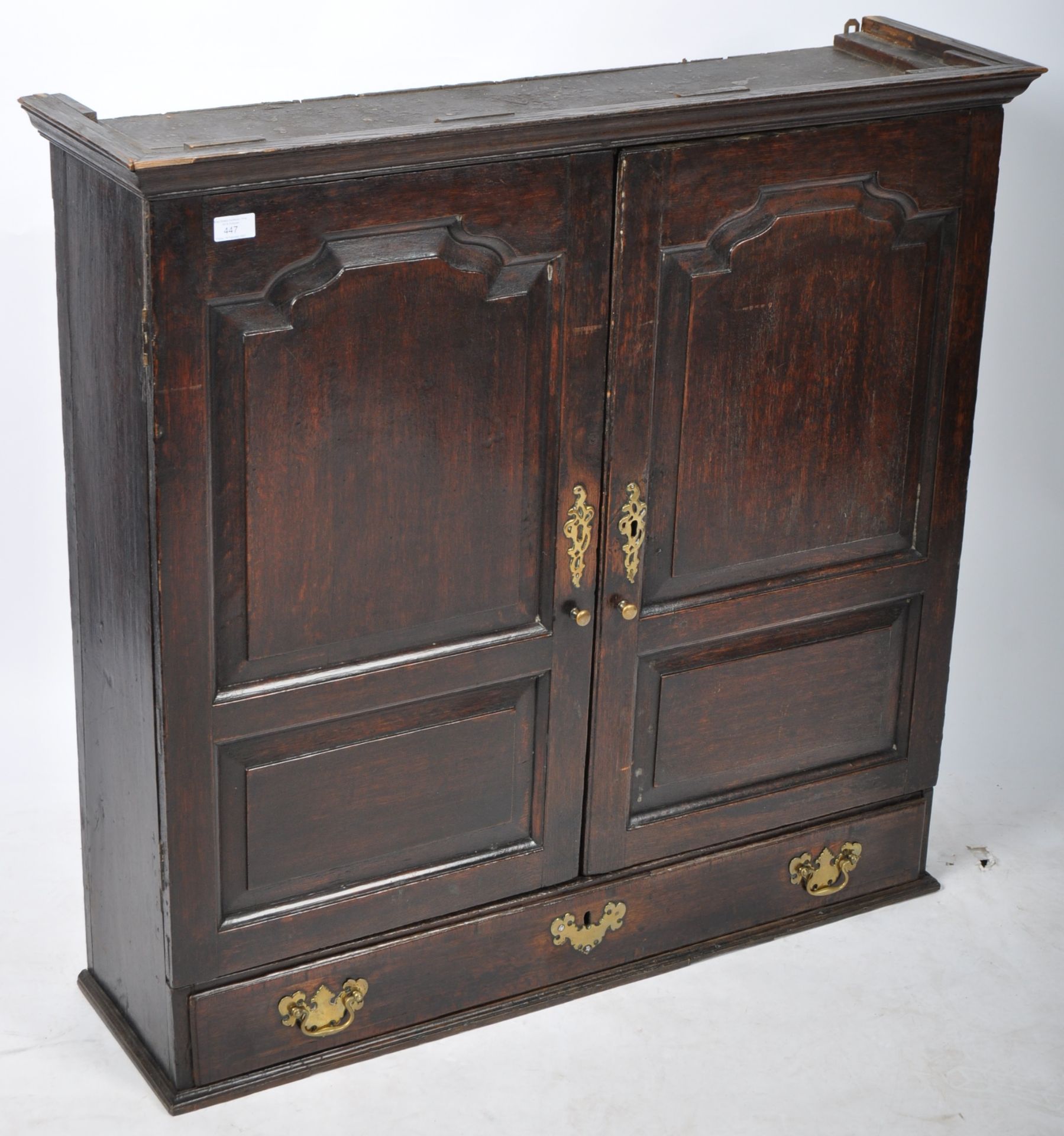 ANTIQUE GEORGIAN OAK HANGING WALL CABINET WITH DRAWER - Image 2 of 5