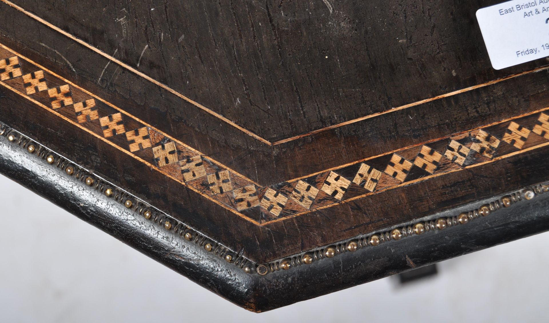 GILLOW & CO 19TH CENTURY EBONISED AND GILDED SIDE TABLE - Image 4 of 8
