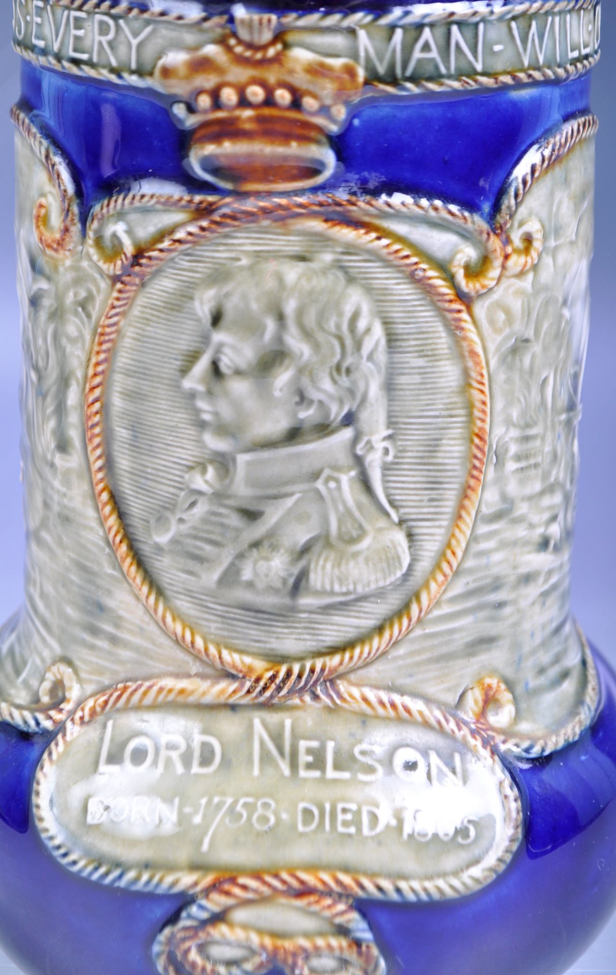 EDWARDIAN ROYAL DOULTON LORD NELSON COMMEMORATIVE JUG - Image 3 of 5