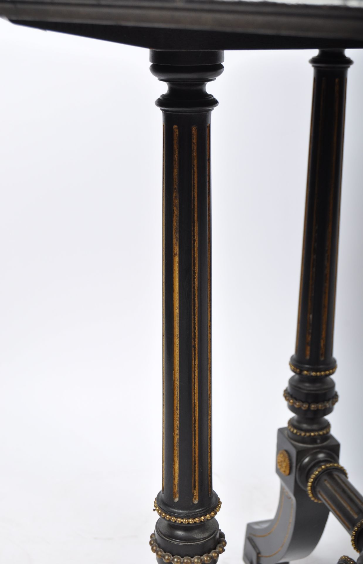 GILLOW & CO 19TH CENTURY EBONISED AND GILDED SIDE TABLE - Image 6 of 8