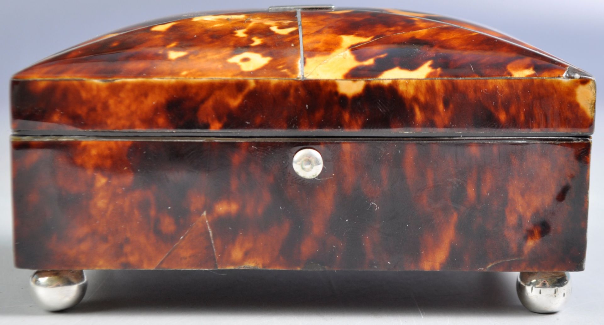 19TH CENTURY BLONDE TORTOISESHELL WORK / SEWING BOX - Bild 4 aus 4