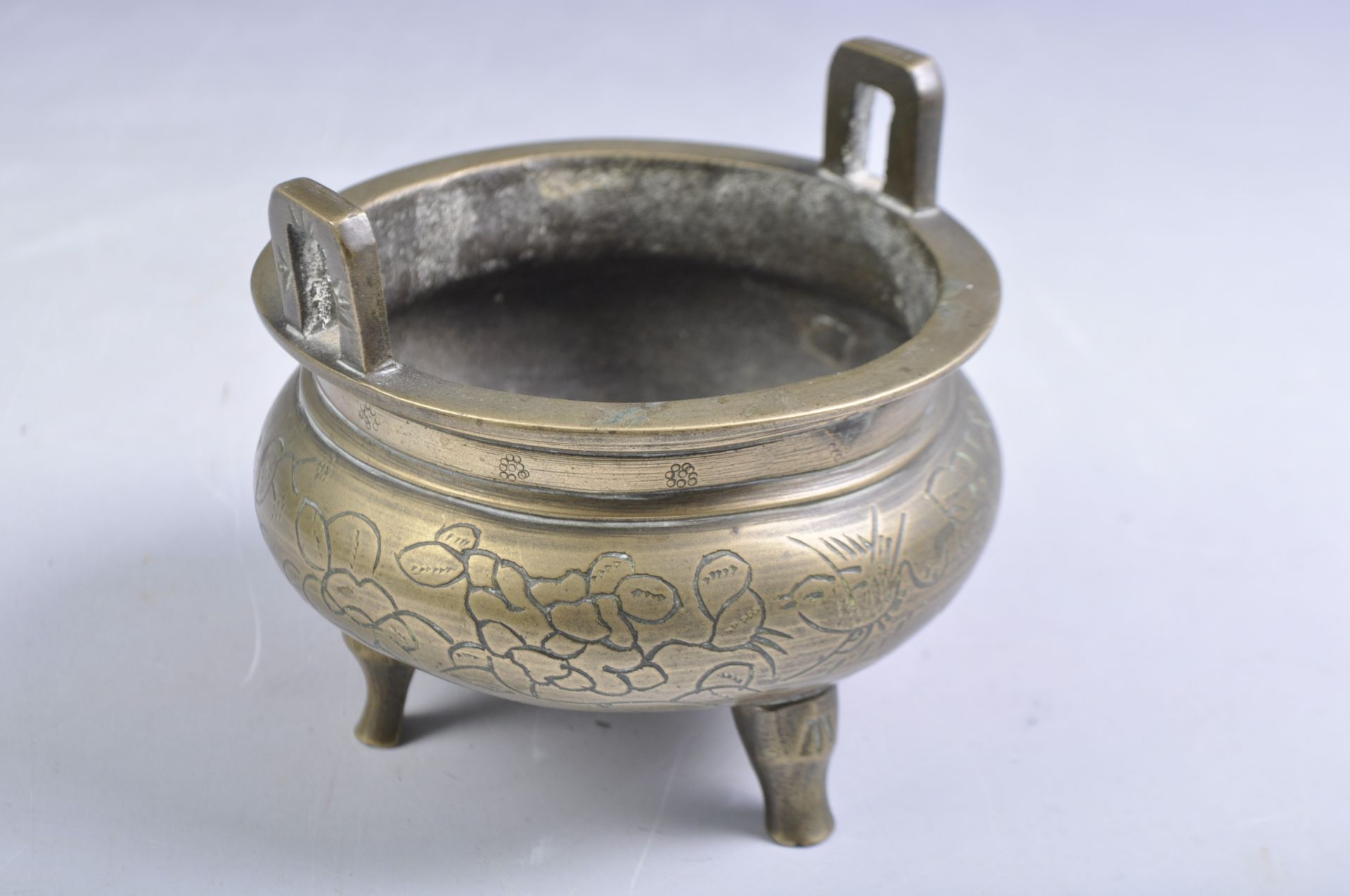 ANTIQUE CHINESE XUANDE MARK BRONZE CENSER DING PRAYER BOWL - Bild 5 aus 5