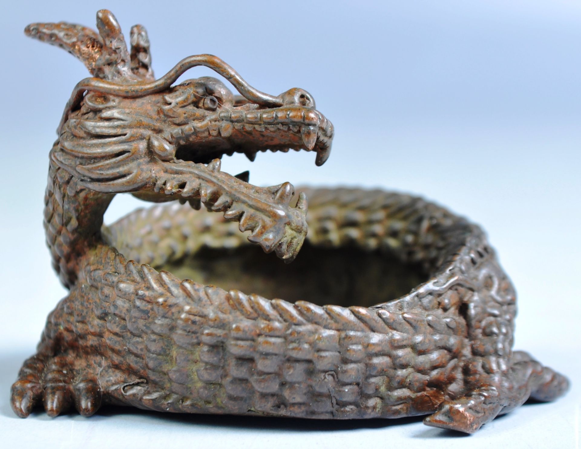 ANTIQUE JAPANESE MEIJI PERIOD BRONZE OF A COILED DRAGON - Image 4 of 4