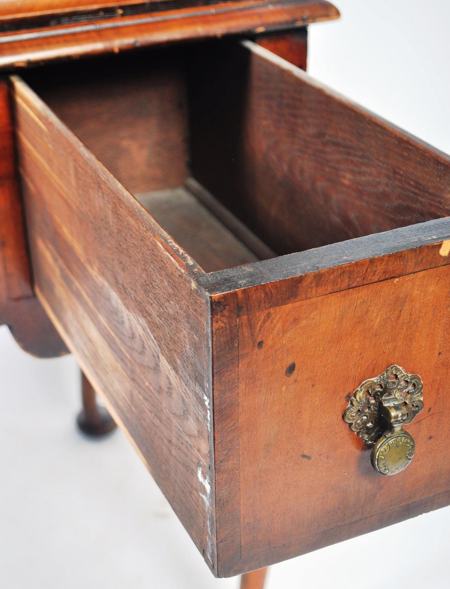 ANTIQUE 18TH CENTURY GEORGIAN WALNUT CHEST ON STAND - Image 9 of 10