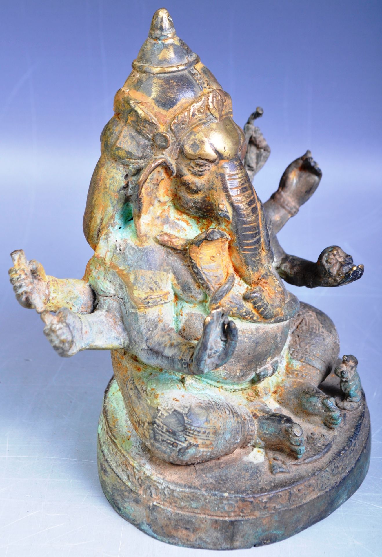 18TH / 19TH CENTURY INDIAN BRONZE OF GANESHA - Image 2 of 5