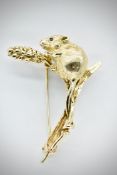 9ct Gold & Sapphire Figural Mouse Brooch Pin