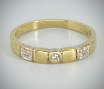 9ct Gold Hallmarked & Diamond Gypsy Ring