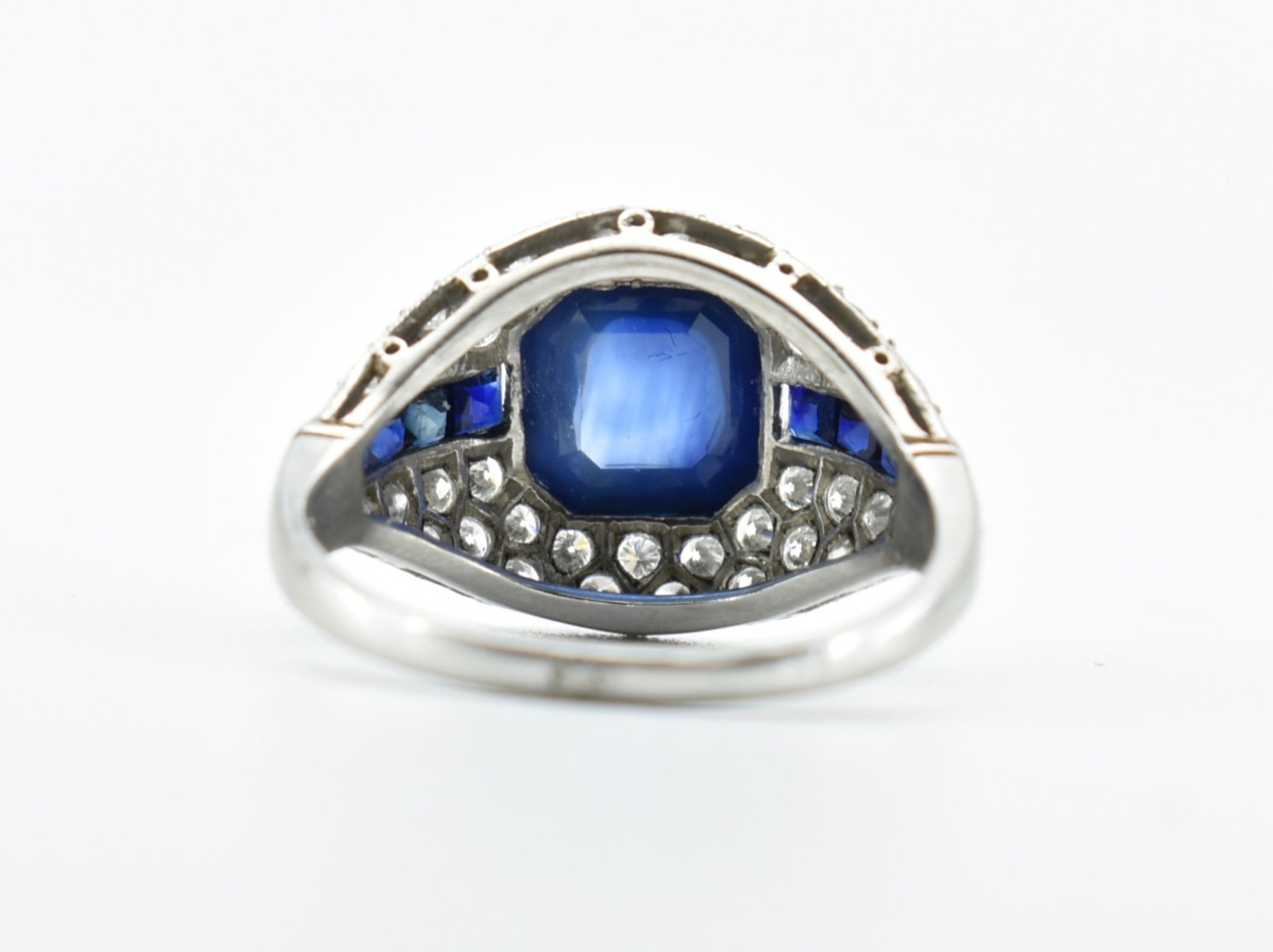 Sapphire & Diamond Dome Ring - Image 3 of 6