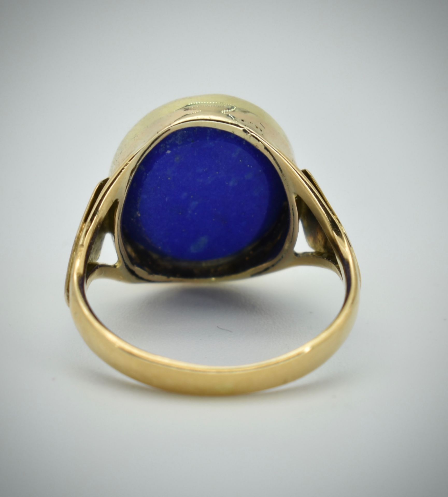 Gold & Lapis Lazuli Chevalier Ring - Image 2 of 2