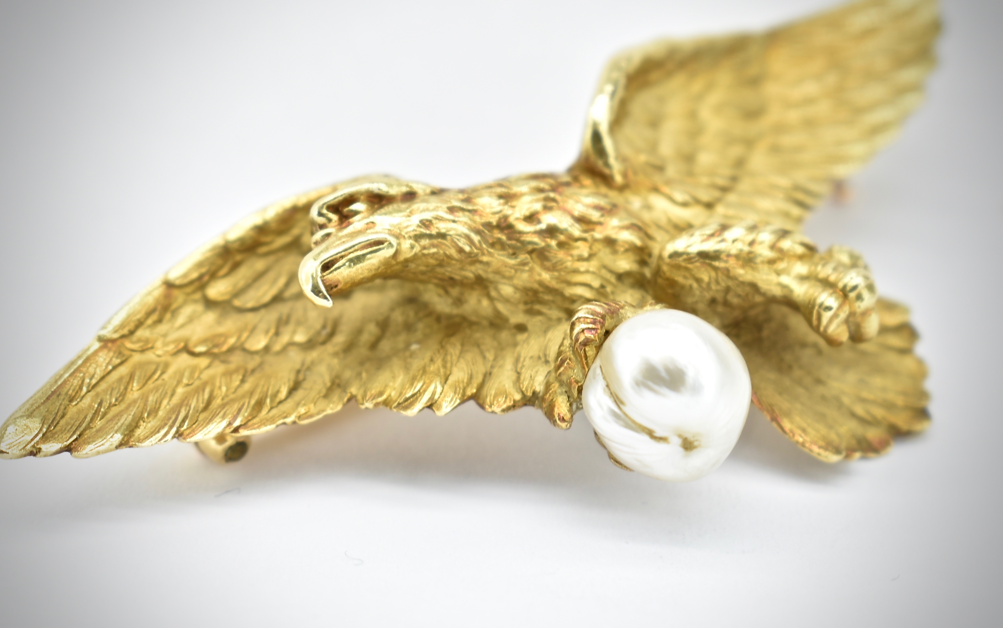 French 18ct Gold & Pearl Eagle Brooch - Image 4 of 4