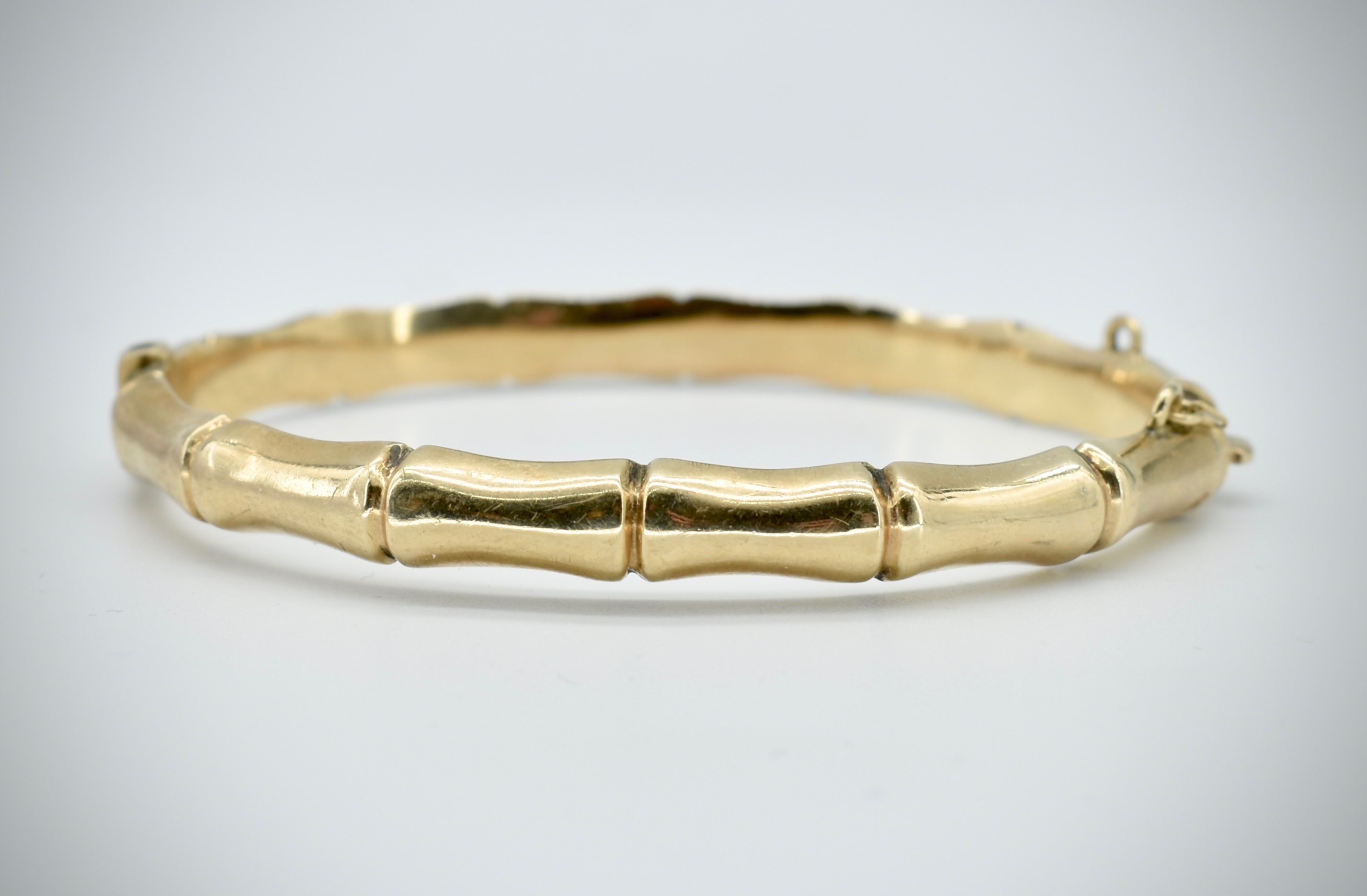 Hallmarked 9ct Gold Bangle