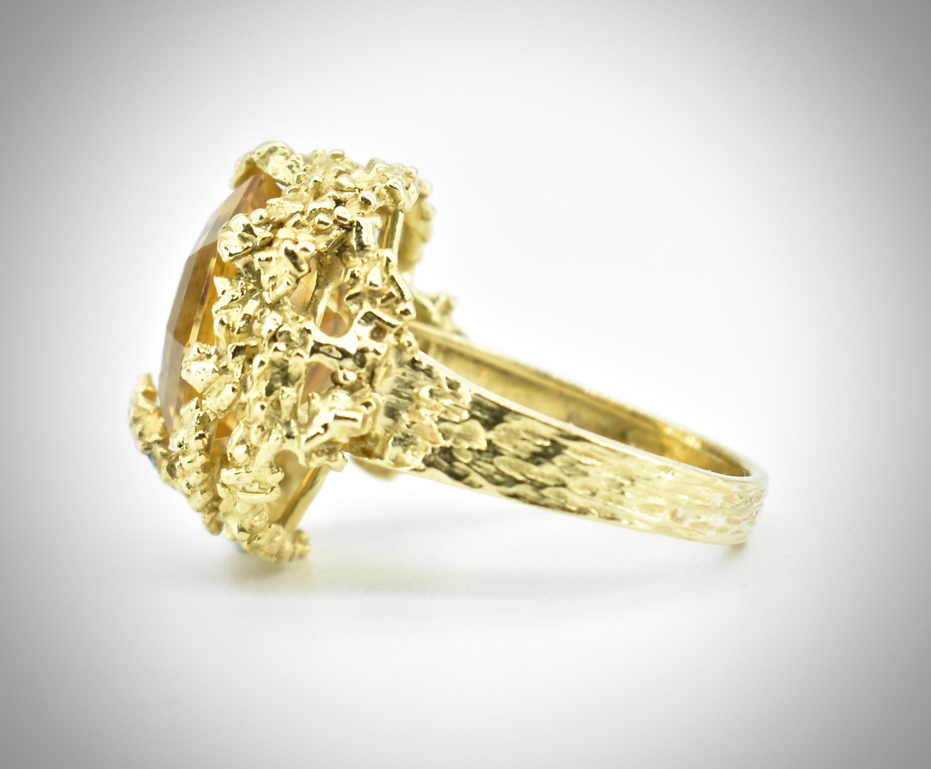 Alan Martin Gard - 18ct Gold Citrine Diamond Ring 1968 - Image 6 of 10