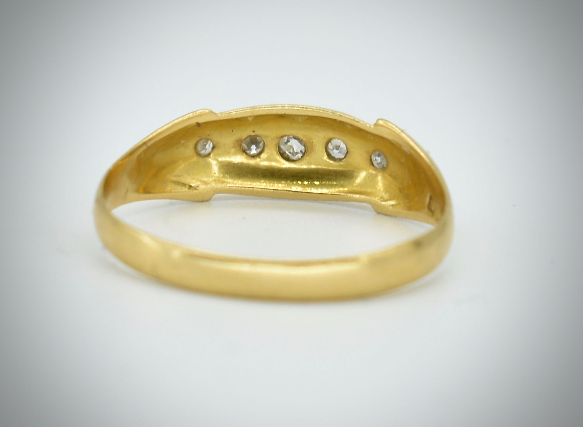 18ct Gold & Diamond Ring - Image 5 of 5