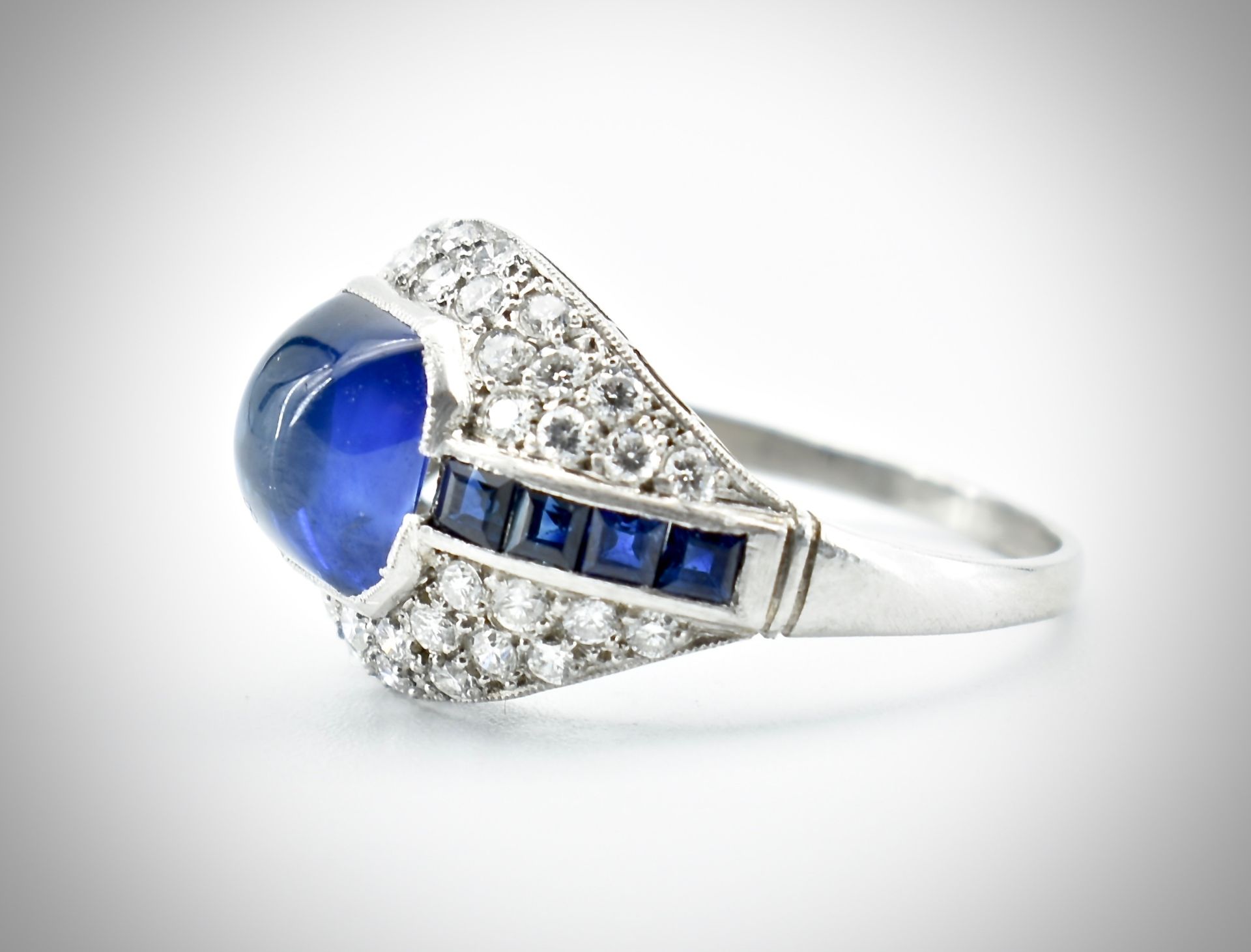 Sapphire & Diamond Dome Ring - Image 2 of 6