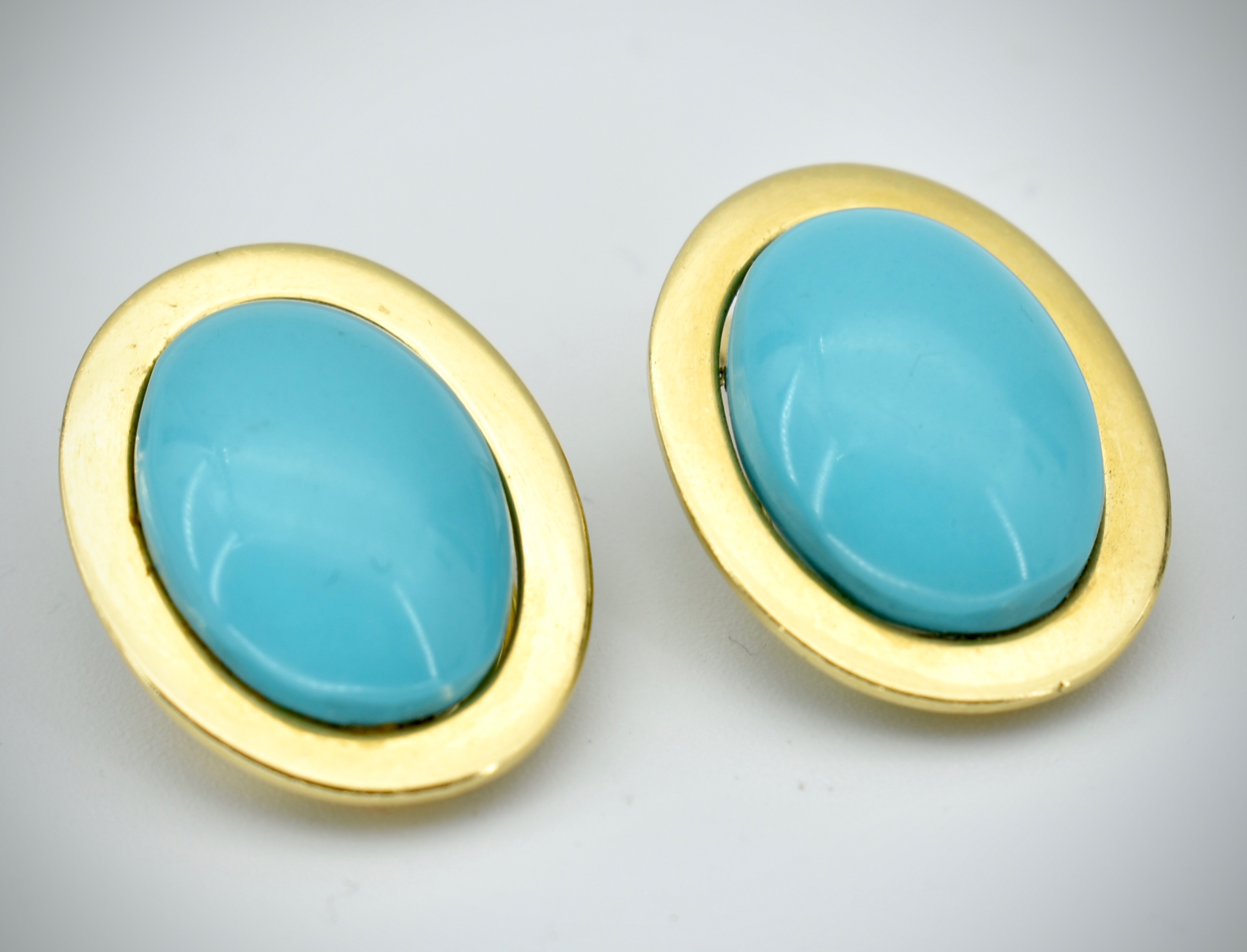 Pair of 18ct Gold & Turquoise Ear Clips