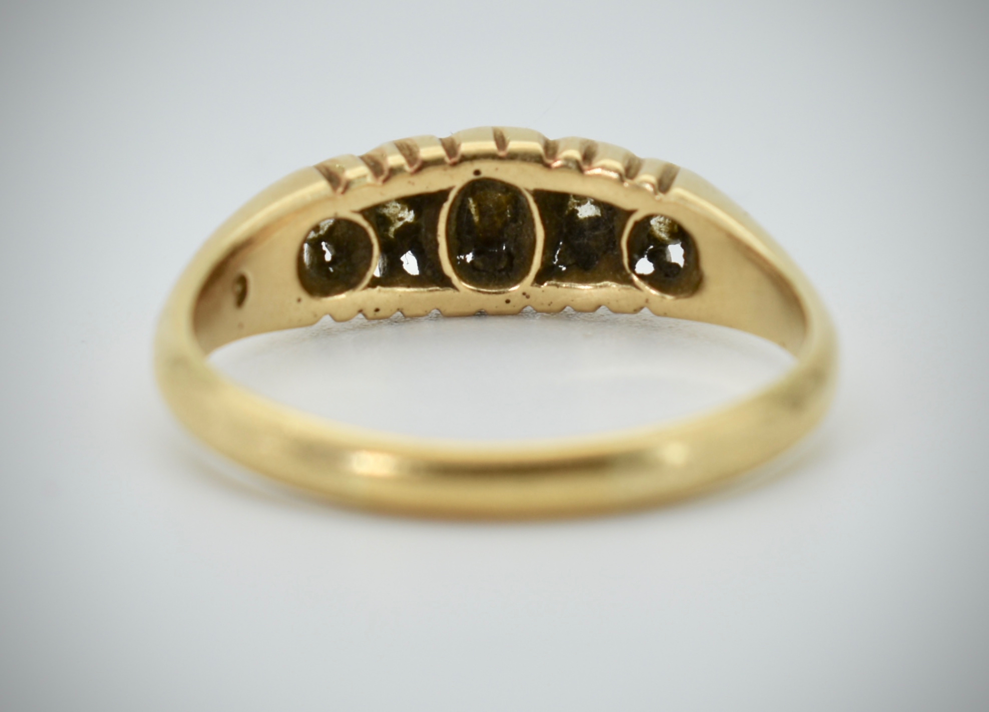 18ct Gold & Diamond Five Stone Hallmarked Ring - Image 3 of 3