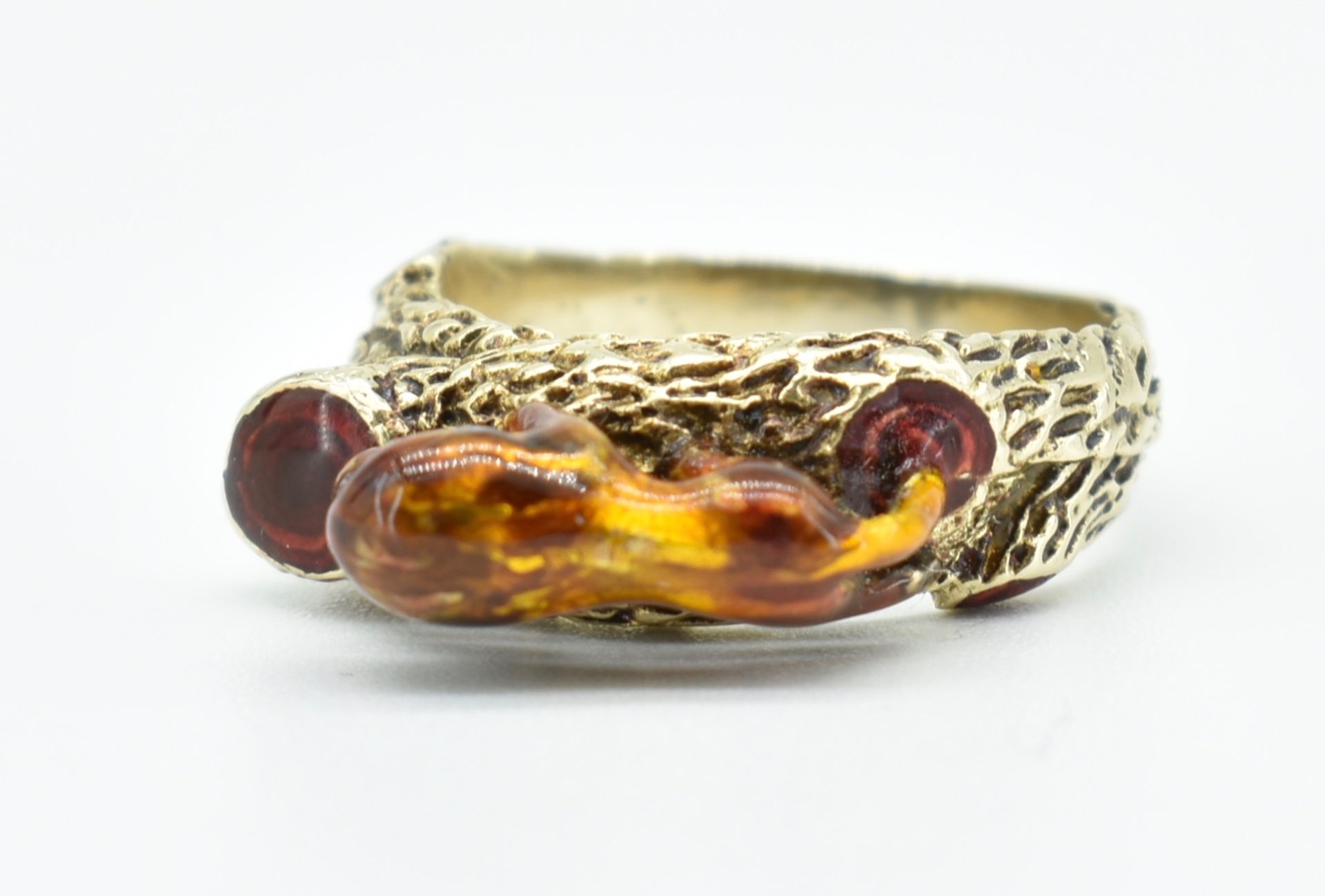 Gold & Enamel Figural Dress Ring - Image 3 of 7