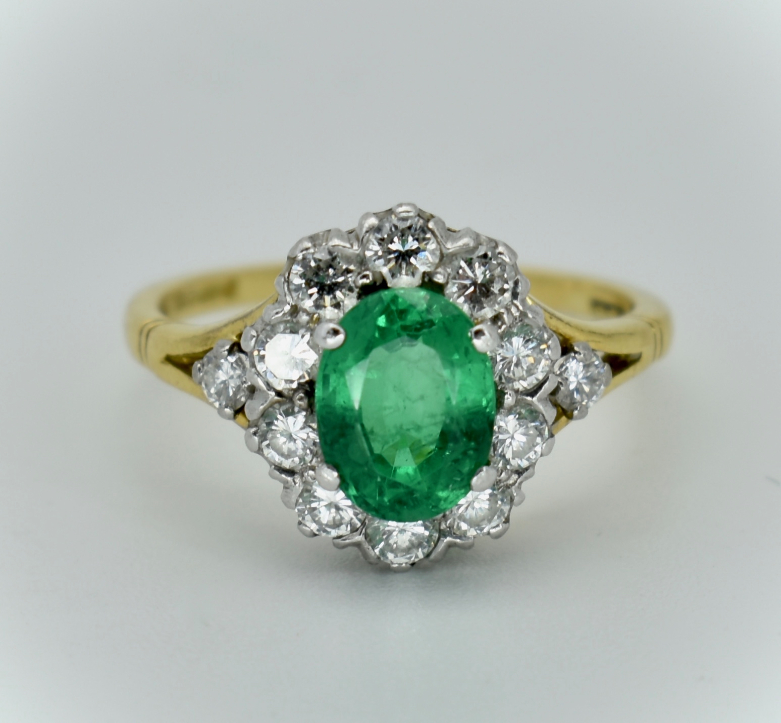 18ct Gold Emerald & Diamond Cluster Ring