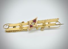 Victorian 19th Century 9ct Gold Hallmarked Ruby & Diamond Bar Brooch