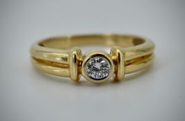 18ct Gold & Diamond Single Stone Bi-Colour Ring