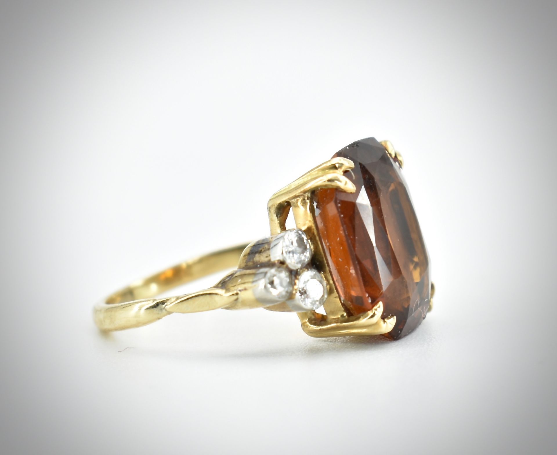 9ct Gold Citrine & Diamond Ring - Image 4 of 4