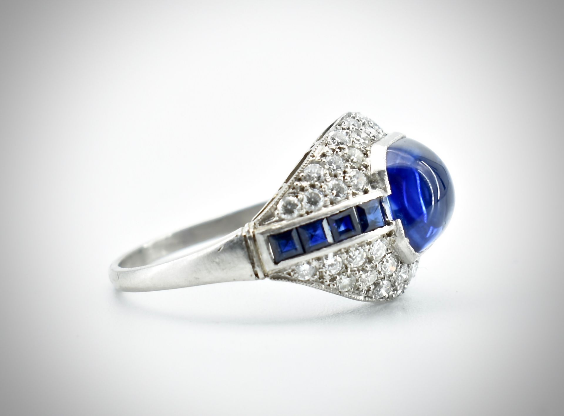 Sapphire & Diamond Dome Ring - Image 6 of 6