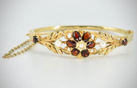 A Hallmarked 9ct Gold Garnet & Pearl Hinged Bangle