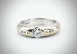 18ct White Gold & Diamond Band Ring