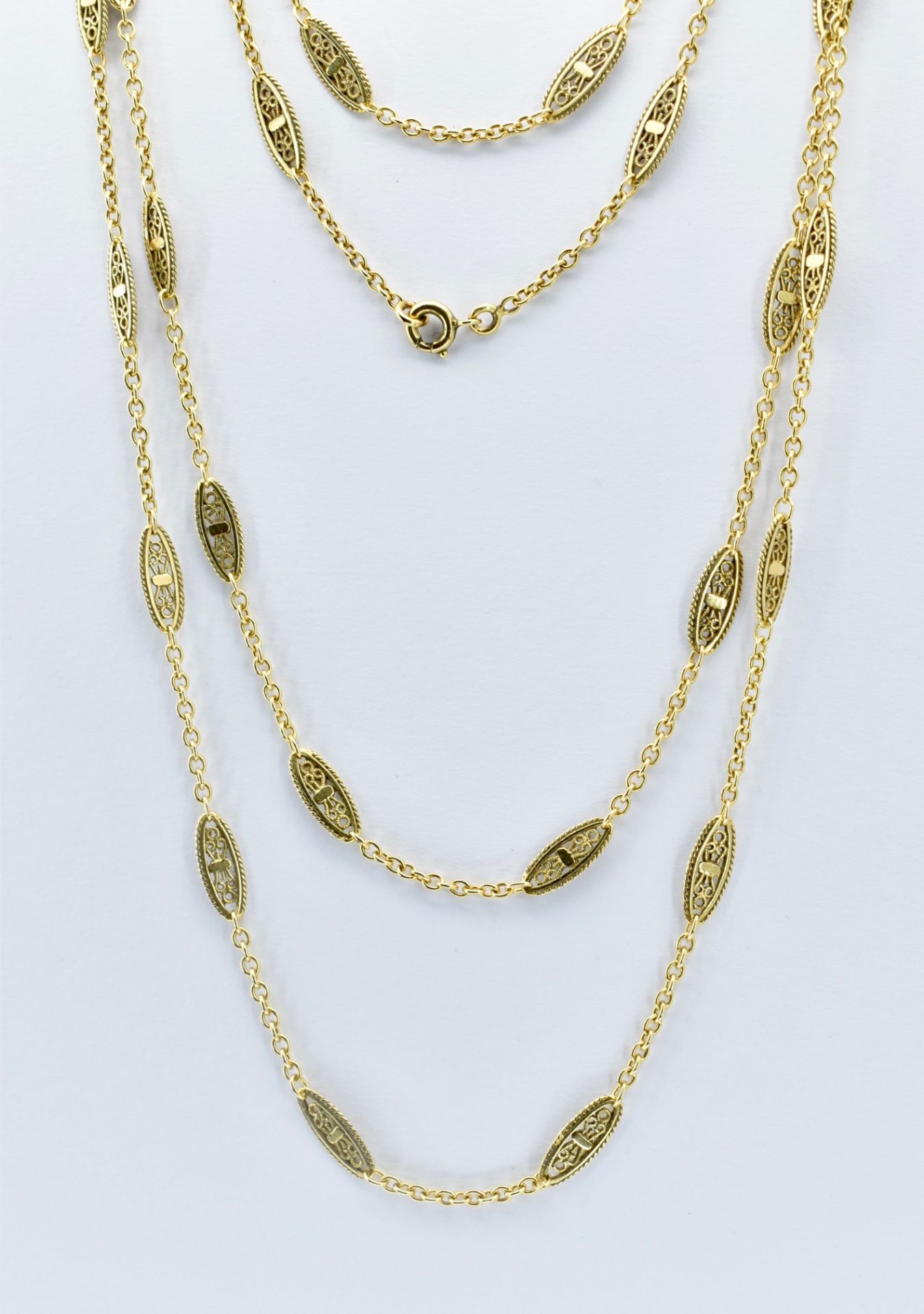 French 18ct Gold Antique Long Chain