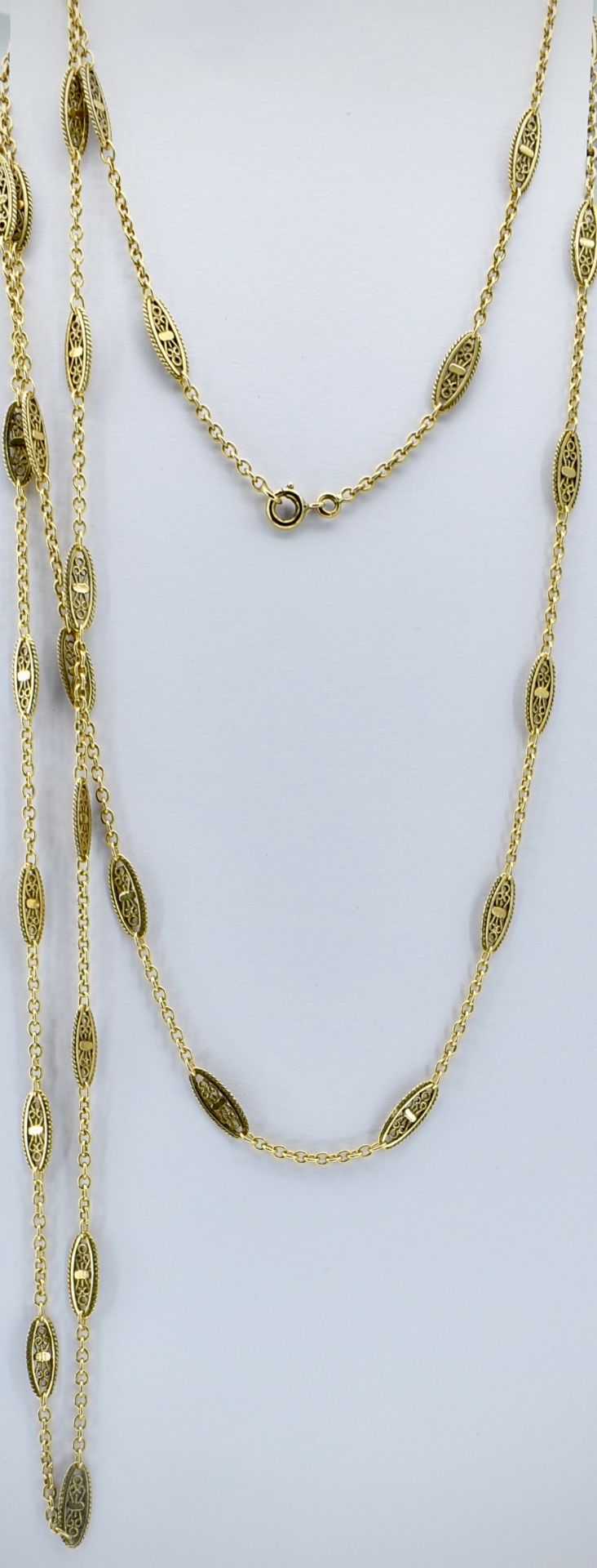 French 18ct Gold Antique Long Chain - Image 2 of 4