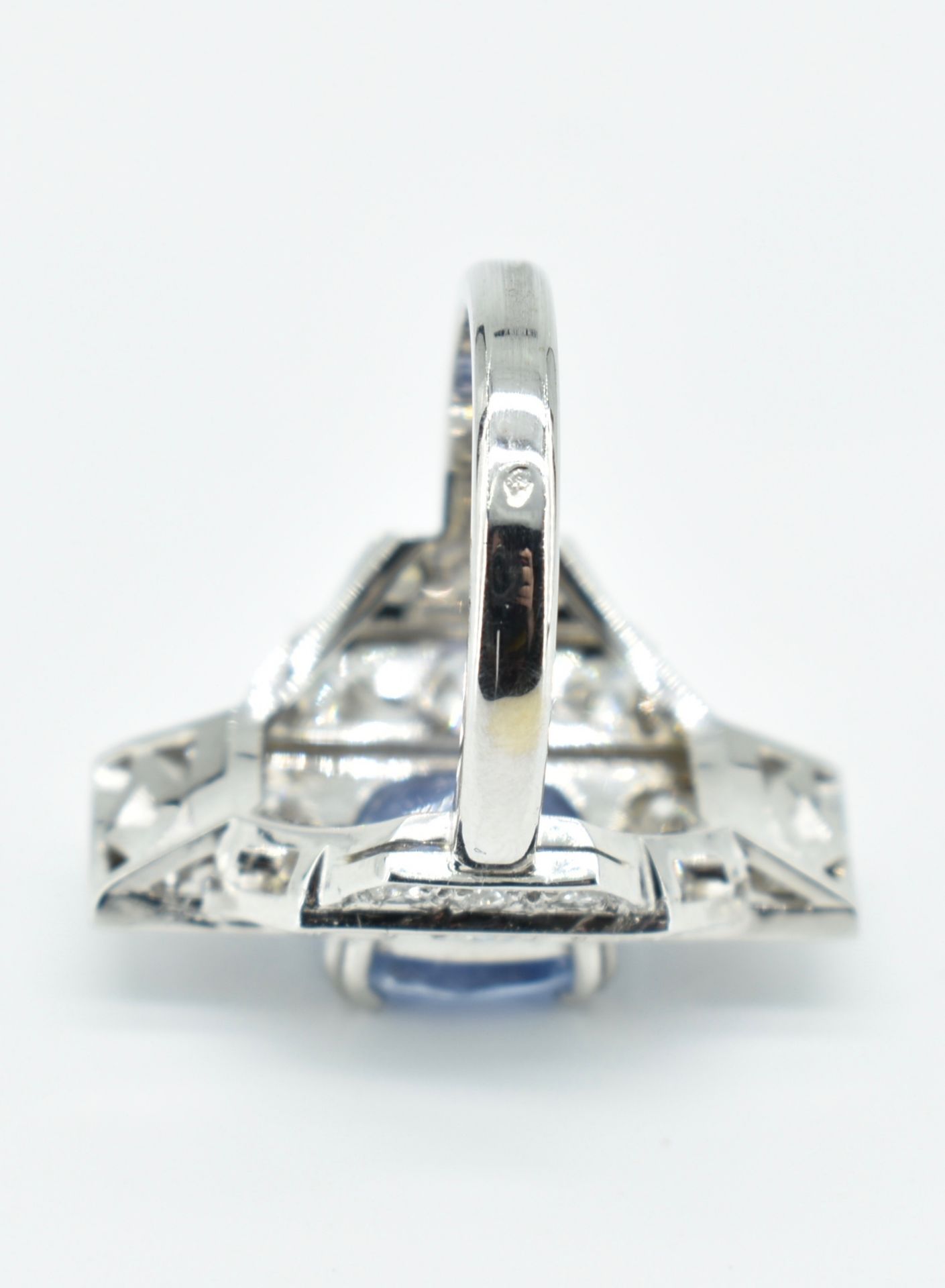 French 18ct White Gold Sapphire & Diamond Ring - Image 5 of 5